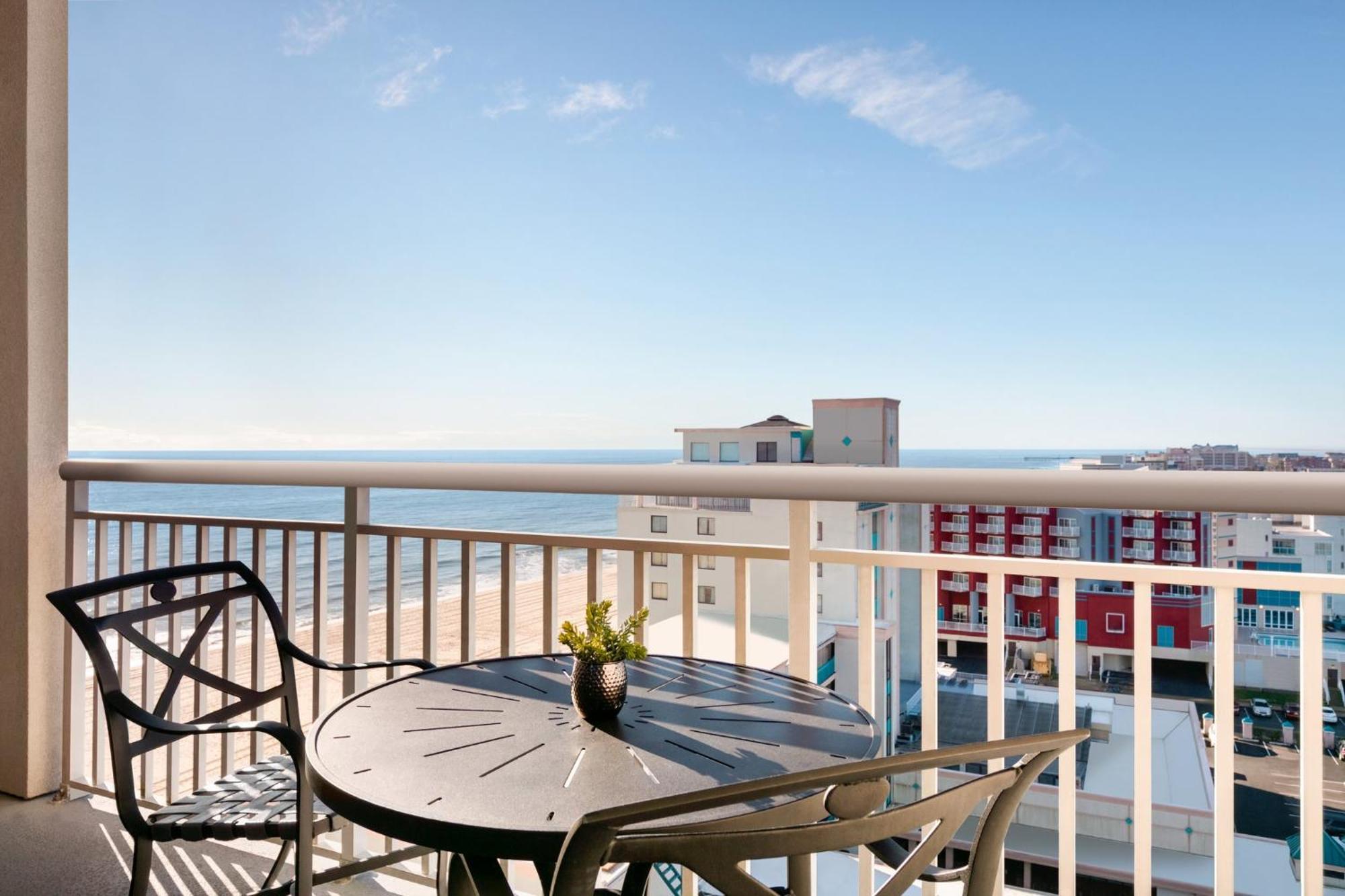 Holiday Inn & Suites Ocean City By Ihg Экстерьер фото